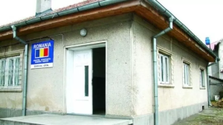 Firma Irmaris Arhitectural merge pe principiul ca "fapta s-a prescris". Primaria Agigea a platit bani buni in 2002 pentru o piata care nu exista