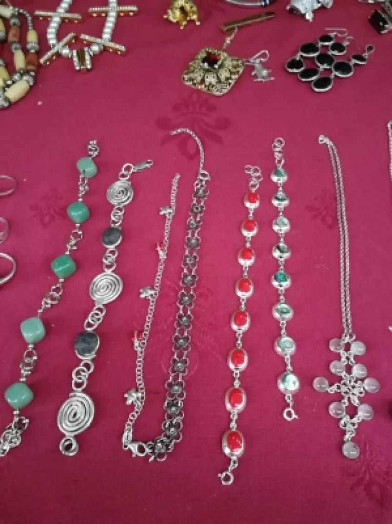 Ilie Bureata, zis Miliardaru, o prezenta constanta la Piata Amzei