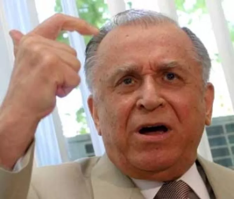 Iliescu risca excluderea din PSD