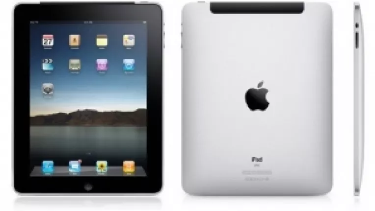 iPad, cel mai nou gadget Apple, se vinde de sambata in SUA