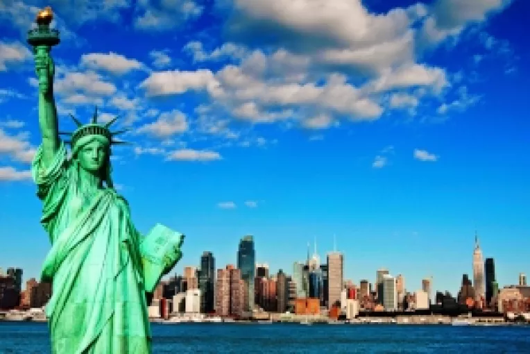 Libertatea nu satura burdihanul