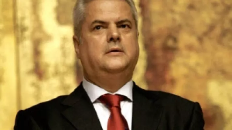 Nastase despre Morar: Traian Basescu vrea sa-si mentina "haitasii" la DNA