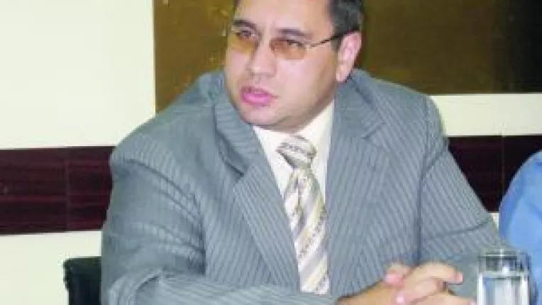 Plati nelegale la Consiliul Judetean Dolj