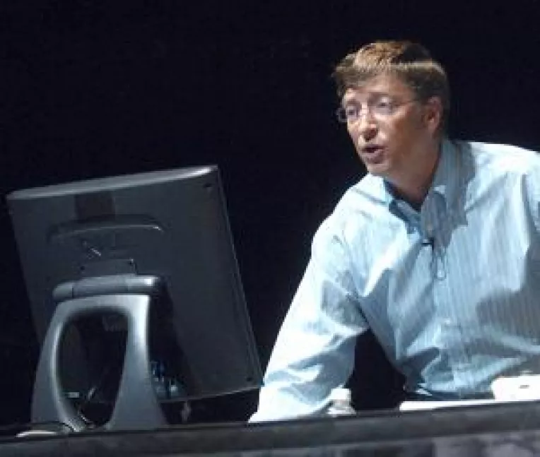 Profitul Microsoft a scazut in anul fiscal abia incheiat cu 18 la suta