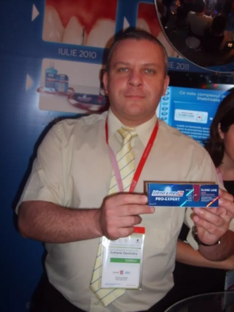 Tiberius Amplef, Medical Representative Blend-A-Med Oral-B: "Pasta de dinti Blend-A-Med Pro Expert Clinic Line Gum Protection este o noutate pentru piata romaneasca!" 