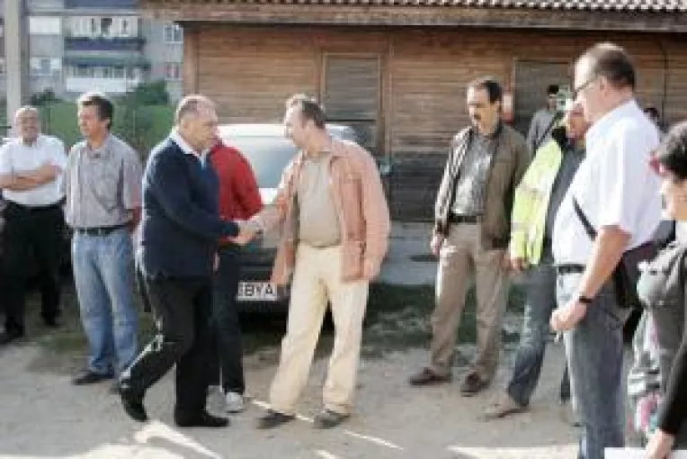 Un nou meci Solomon - Dinca